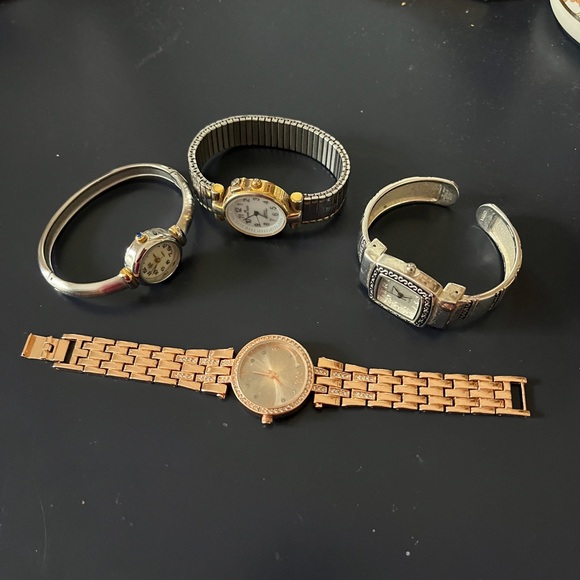 Jewelry - Vintage Watch Bundle